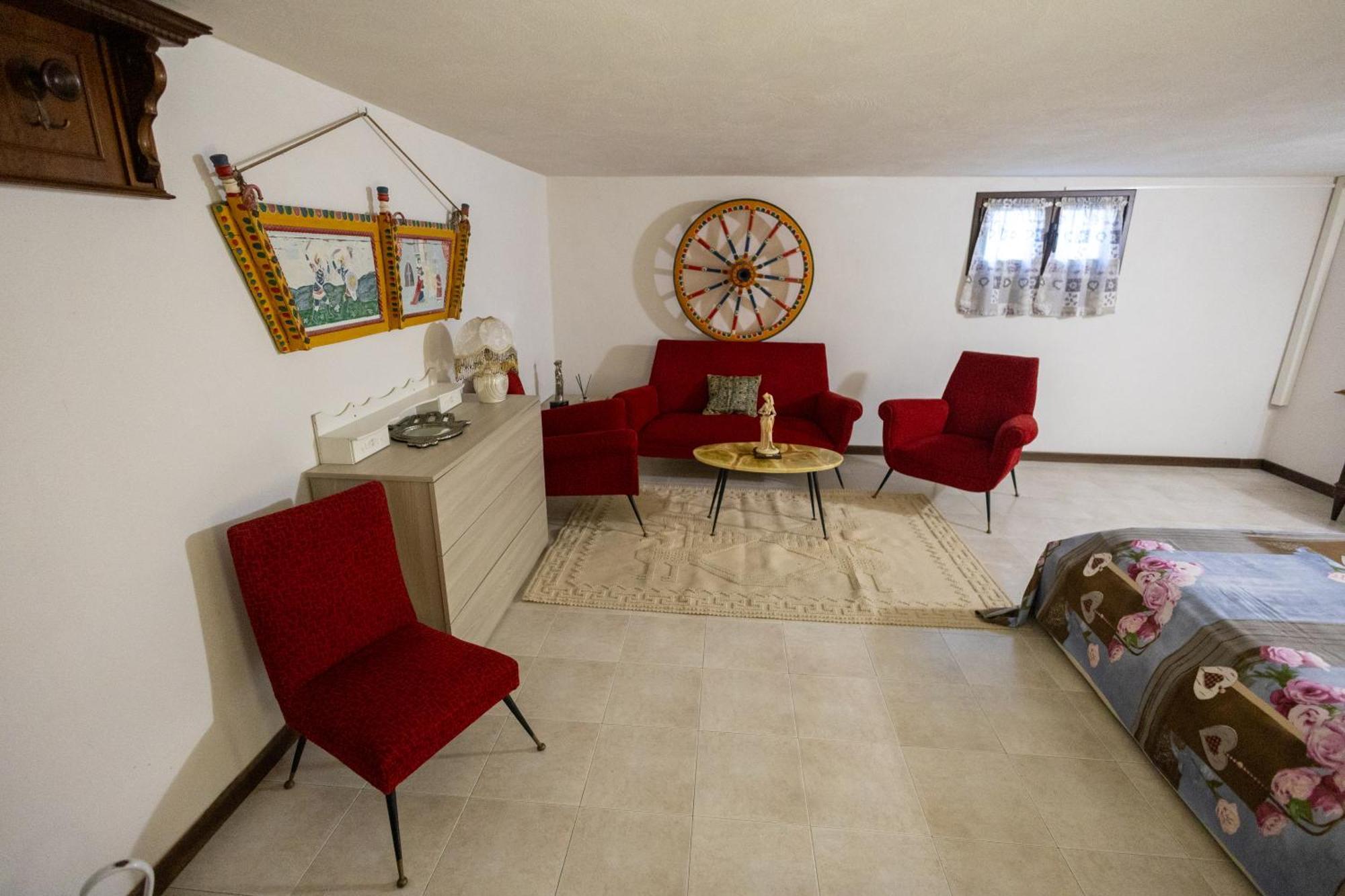 Casa Caronia Villa วาลเดอรีส ภายนอก รูปภาพ