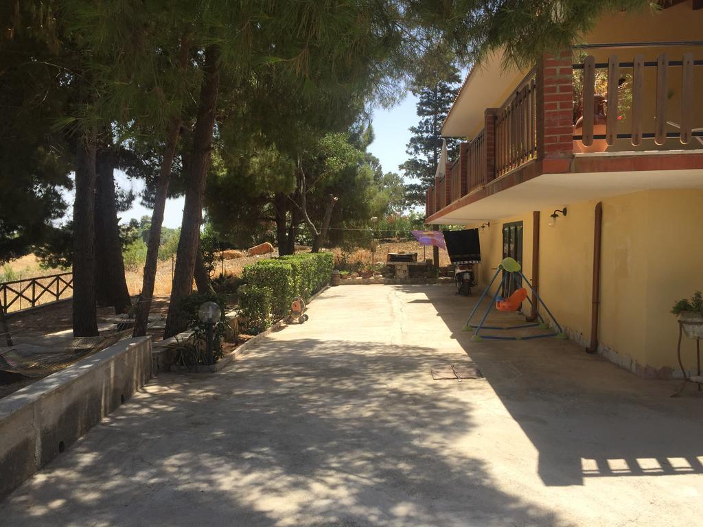 Casa Caronia Villa วาลเดอรีส ภายนอก รูปภาพ